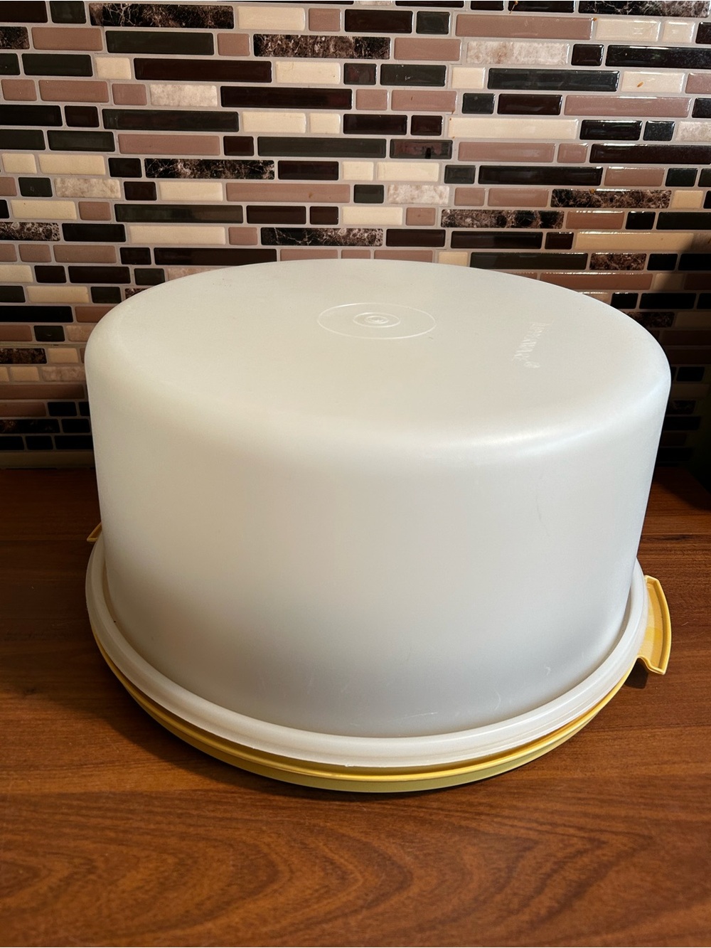 Vintage Tupperware White and Yellow Cake Carrier - Food Storage Dome